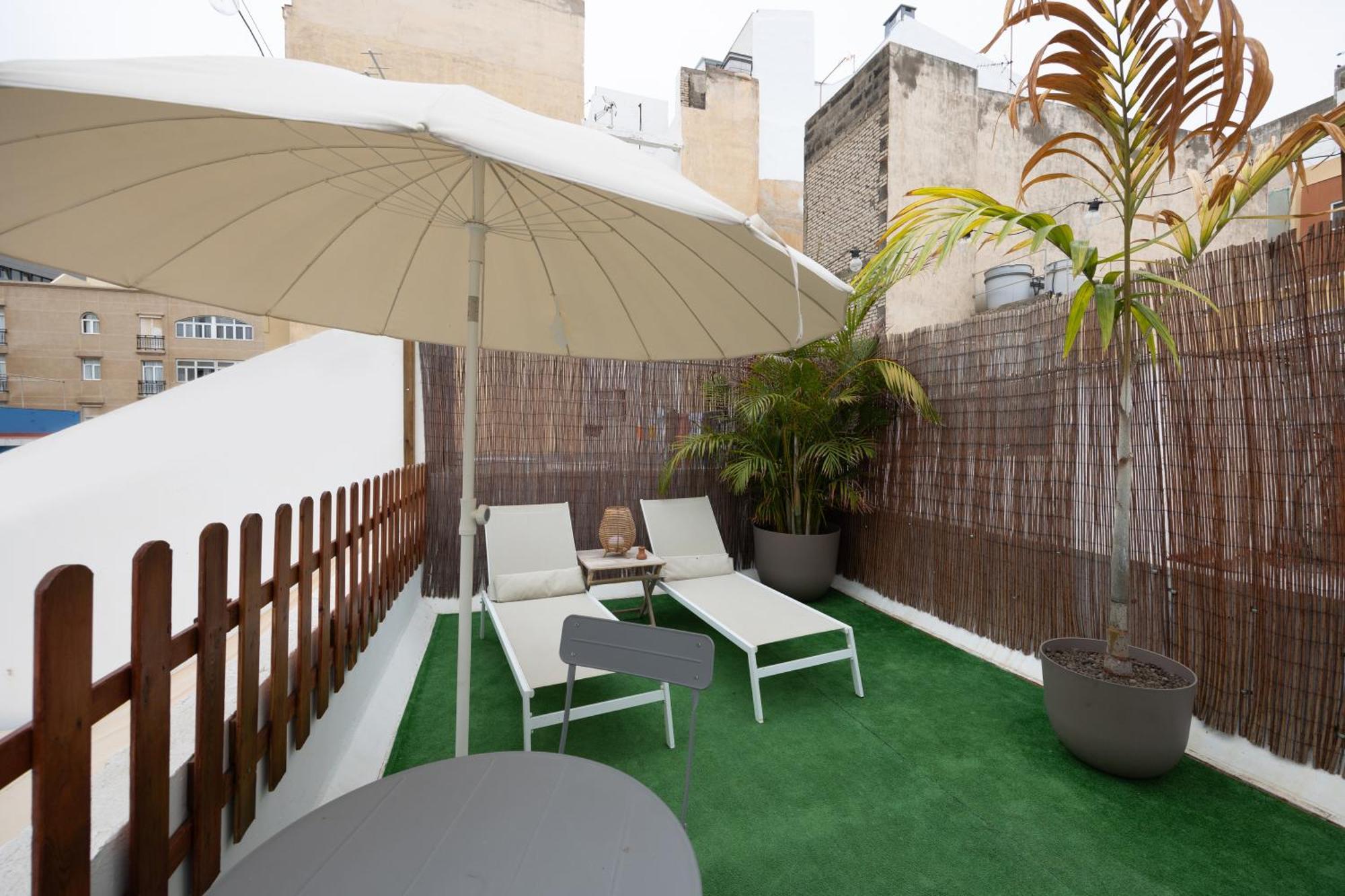 Kite & Surf Nomad House Hotel Las Palmas de Gran Canaria Exterior photo